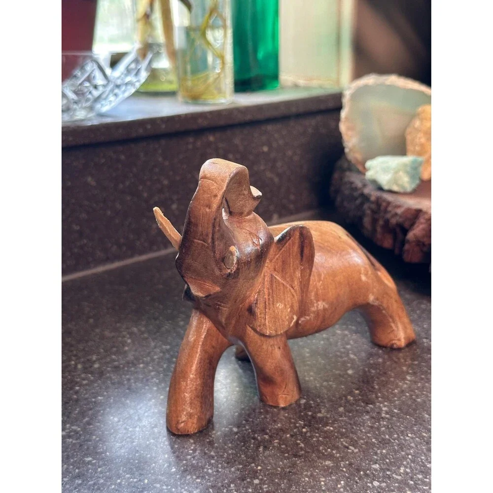 Unbranded this charming